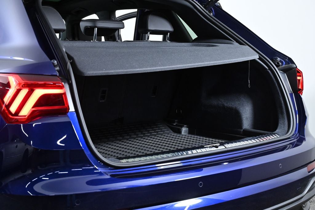 2024 Audi Q3 S line Premium Plus