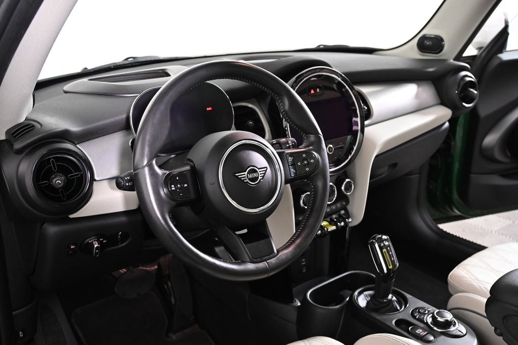 2023 MINI Cooper SE Electric Hardtop 2 Door Iconic
