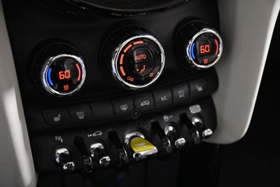 2023 MINI Cooper SE Electric Hardtop 2 Door Iconic