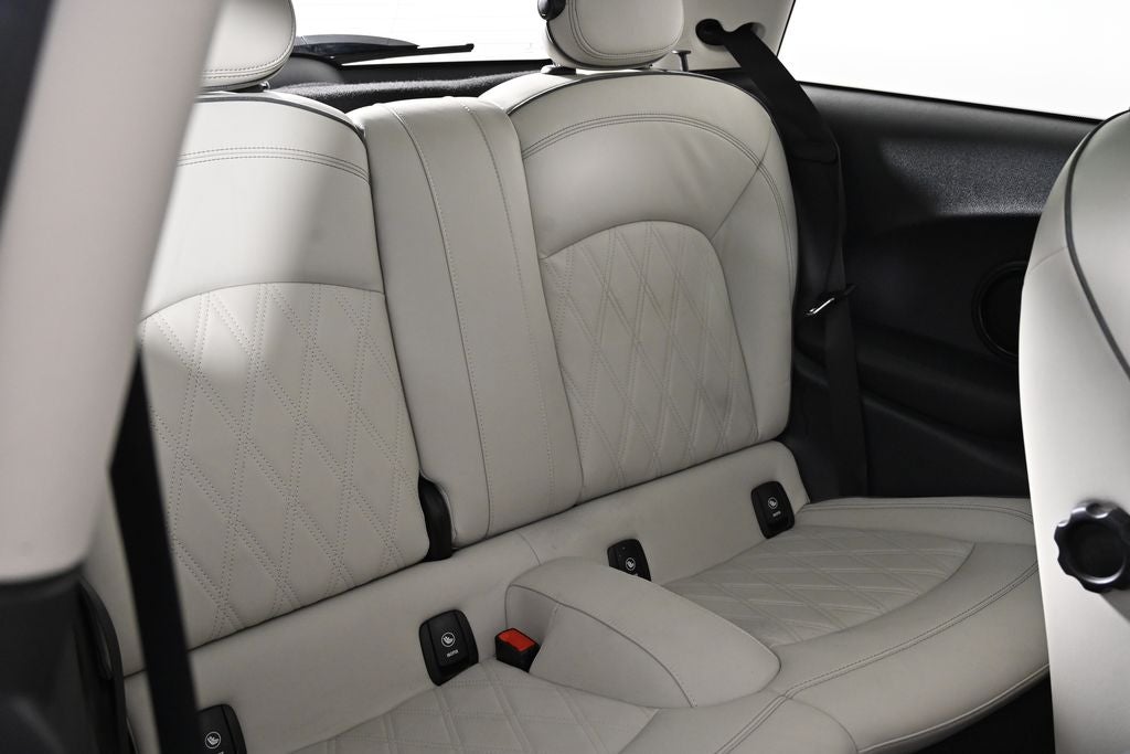 2023 MINI Cooper SE Electric Hardtop 2 Door Iconic