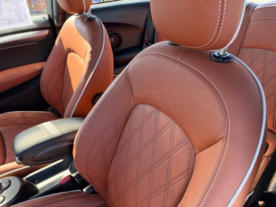 2024 MINI HARDTOP 2 DOOR Base