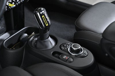 2024 MINI Cooper SE Electric Cooper SE