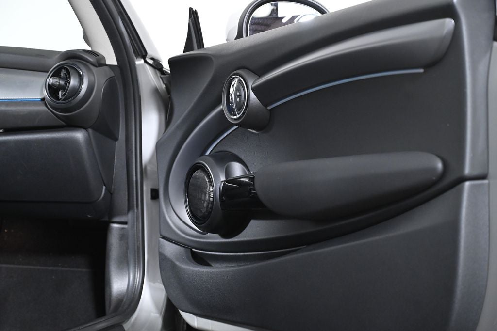 2024 MINI Cooper SE Electric Cooper SE