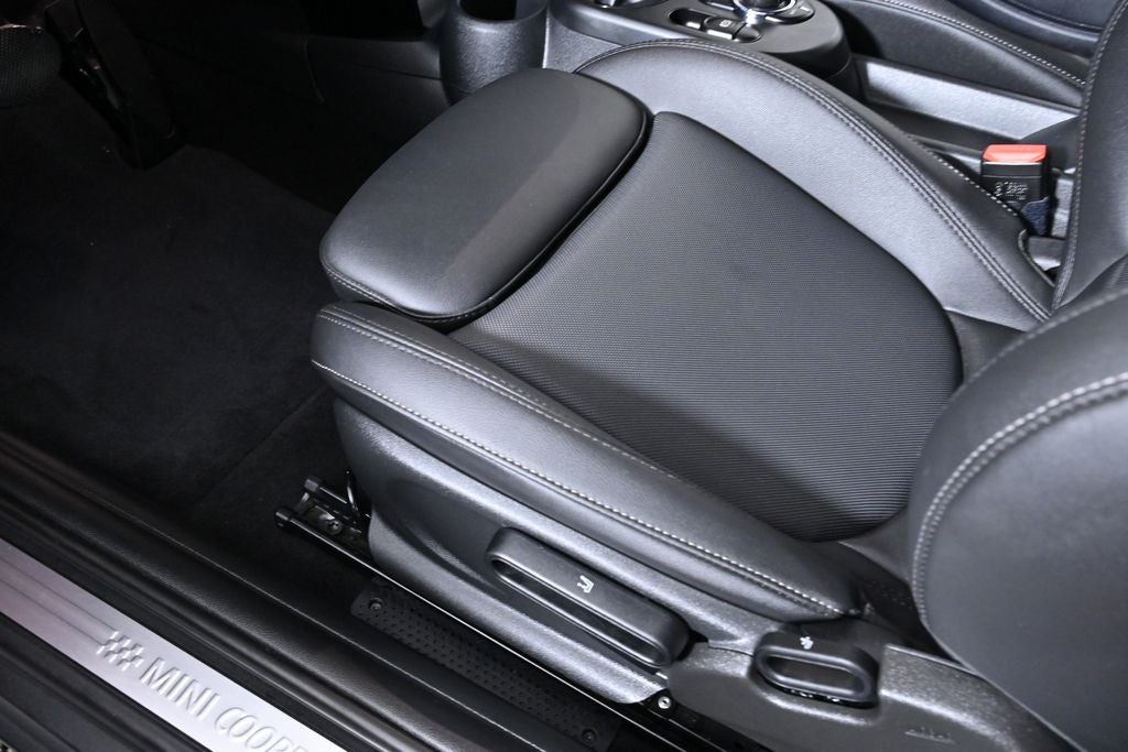 2023 MINI HARDTOP 2 DOOR SIGNATURE