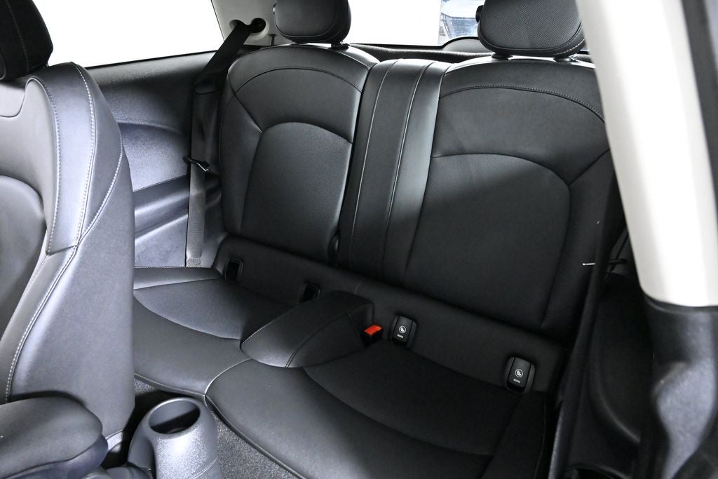 2023 MINI HARDTOP 2 DOOR SIGNATURE