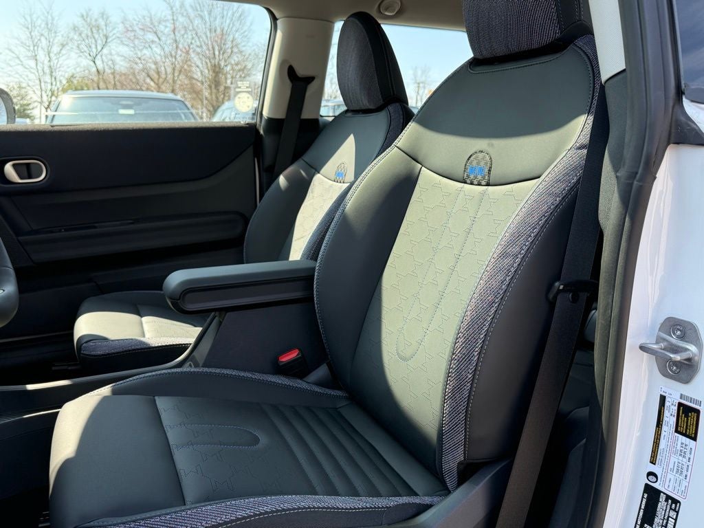 2026 MINI 2 DOOR ICONIC