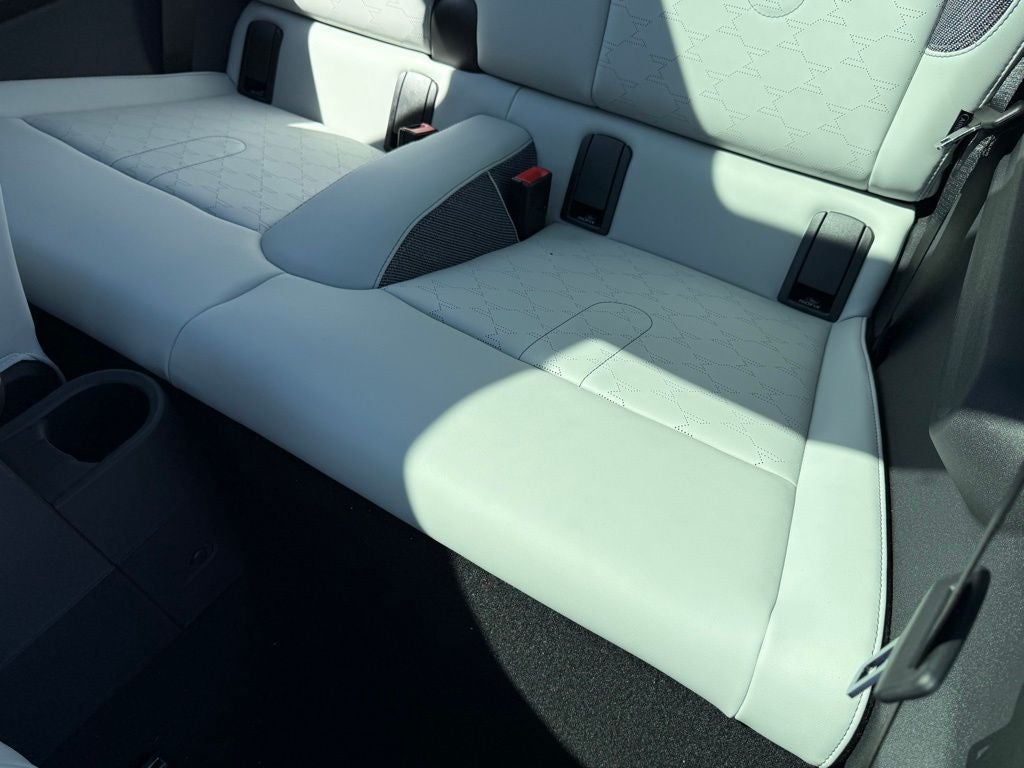 2026 MINI 2 DOOR SIGNATURE PLUS