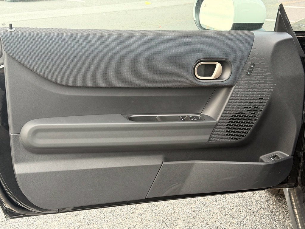2026 MINI Cooper Hardtop 2 Door Signature Plus