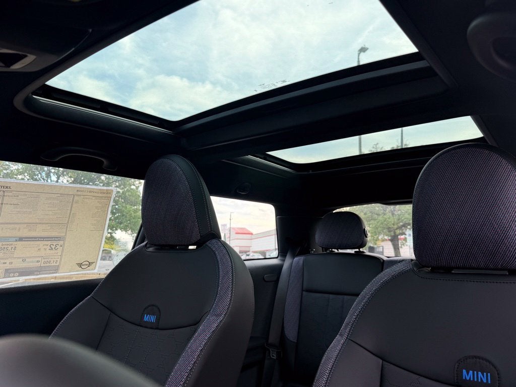 2026 MINI Cooper Hardtop 2 Door Signature Plus
