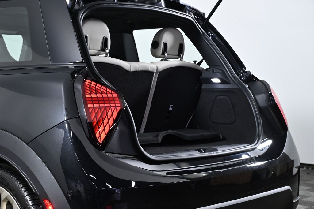 2025 MINI Cooper Cooper