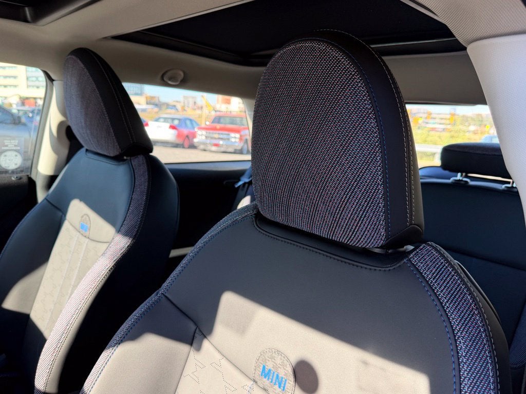 2026 MINI 2 DOOR SIGNATURE PLUS