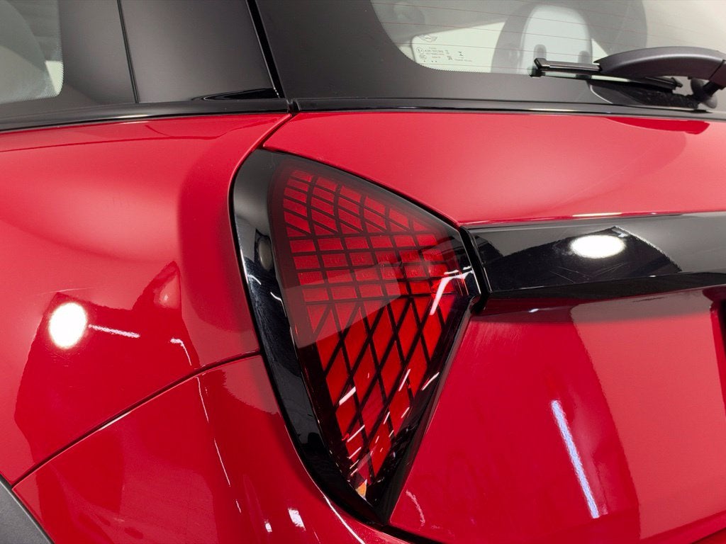 2025 MINI HARDTOP 2 DOOR Base
