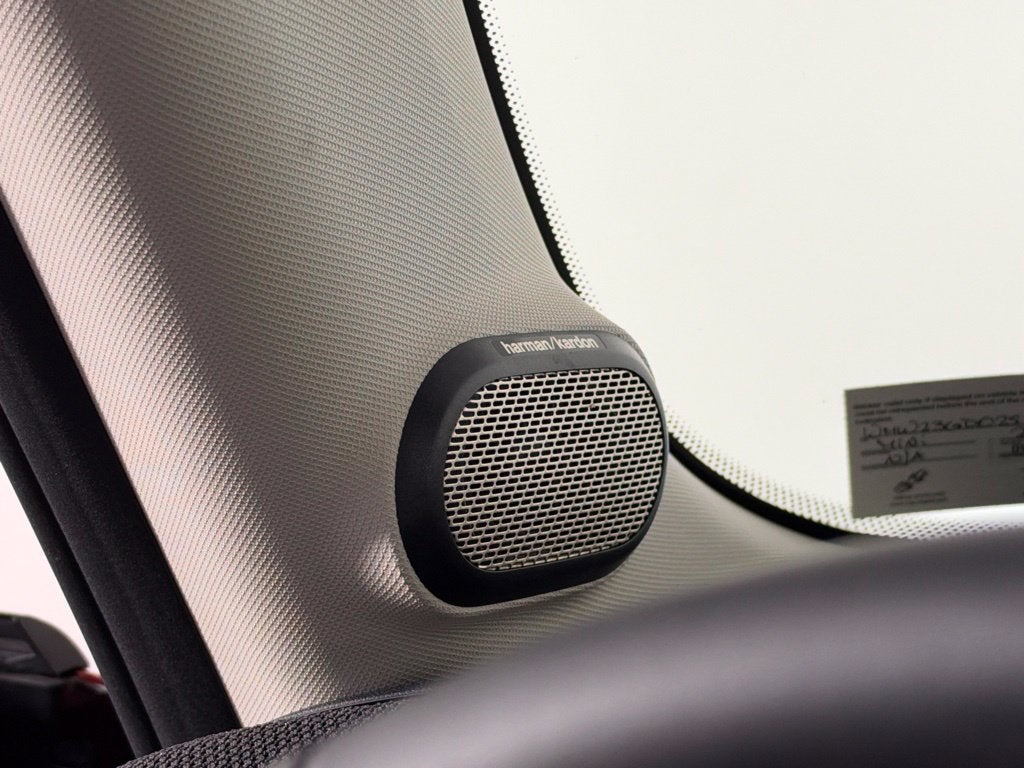 2025 MINI HARDTOP 2 DOOR Base