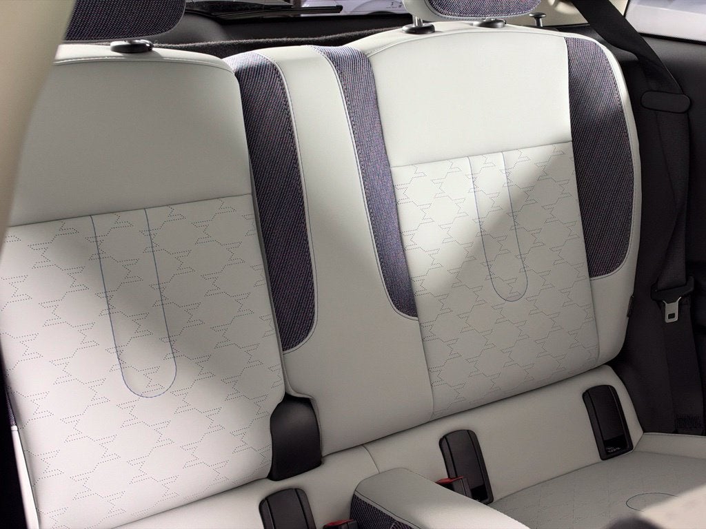 2025 MINI HARDTOP 2 DOOR Base