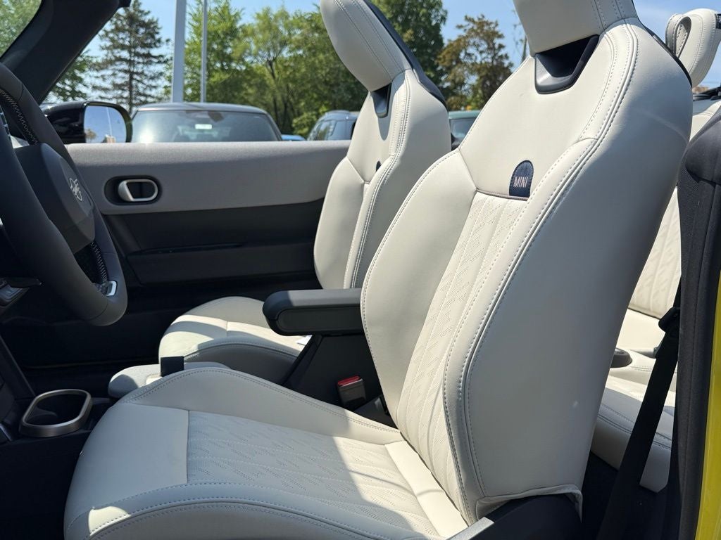 2026 MINI Cooper S Convertible Signature Plus