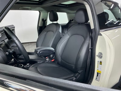 2023 MINI HARDTOP 2 DOOR Cooper