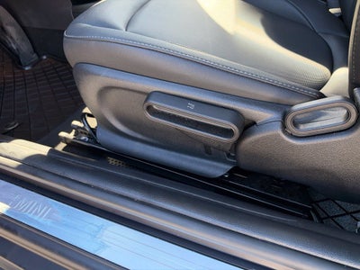 2024 MINI HARDTOP 2 DOOR Base