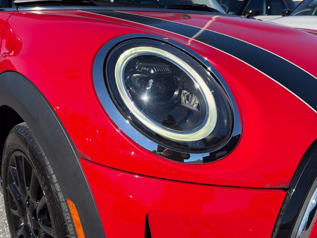 2024 MINI HARDTOP 2 DOOR Base