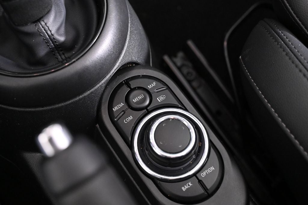 2023 MINI Cooper S Signature