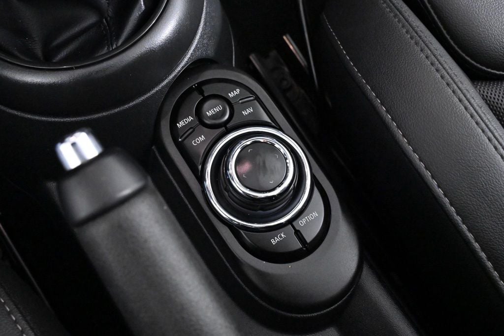 2024 MINI Cooper S Base