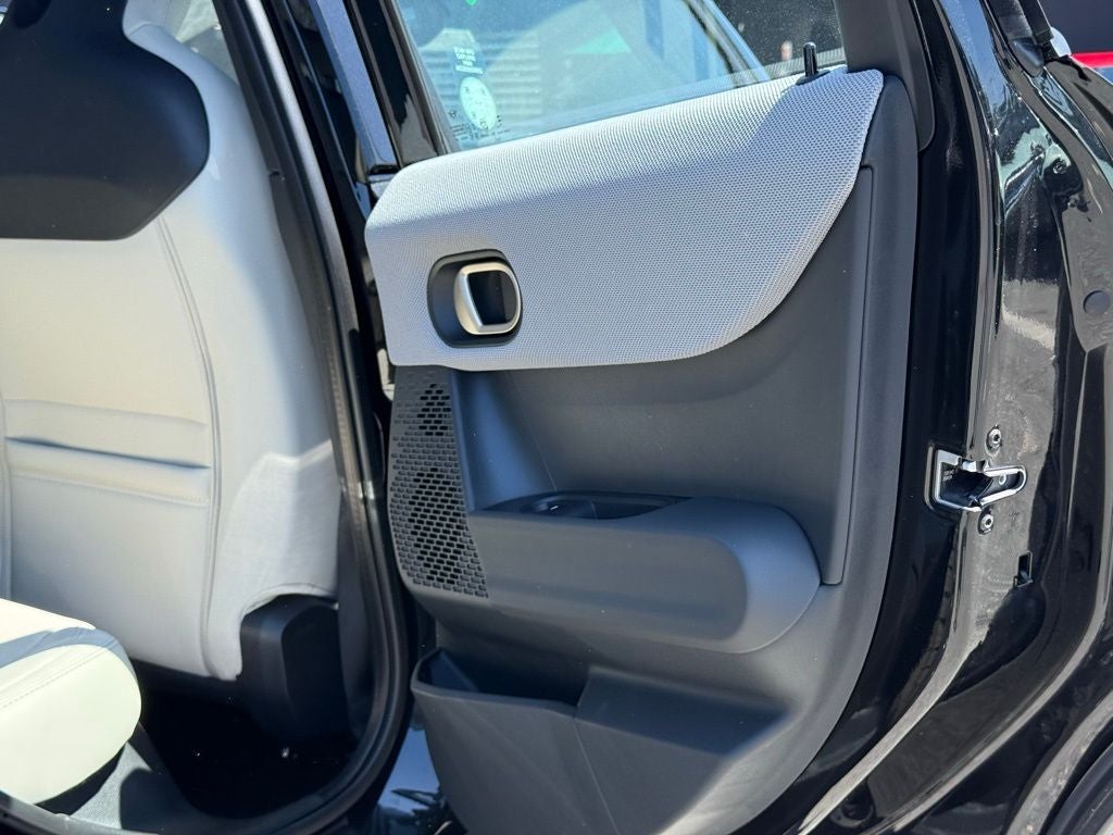 2026 MINI 4 Door Cooper Iconic