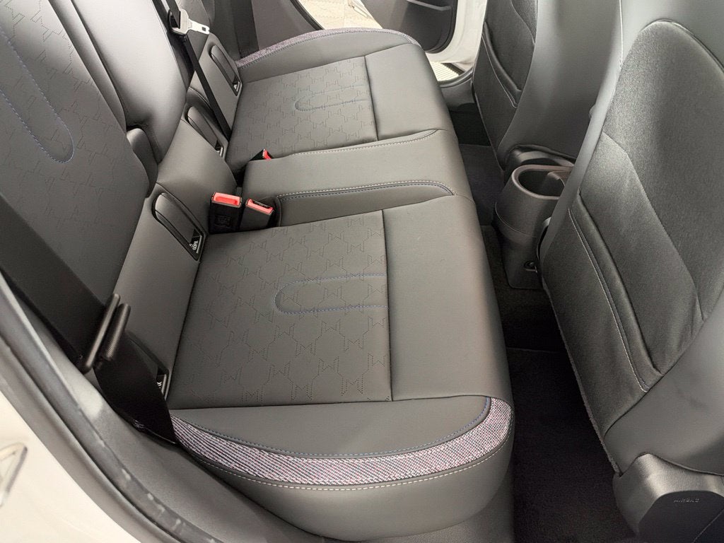2026 MINI 4 DOOR Base