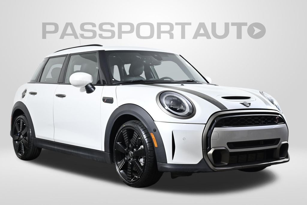 2024 MINI Cooper S Base