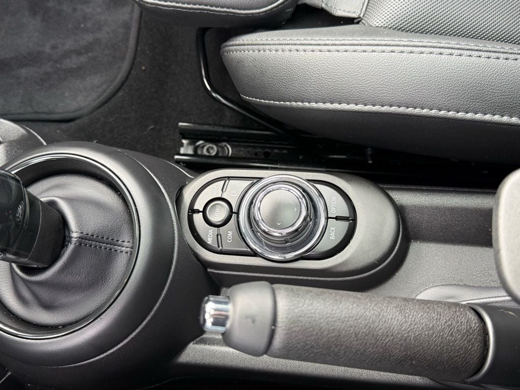 2023 MINI Cooper S Cooper S