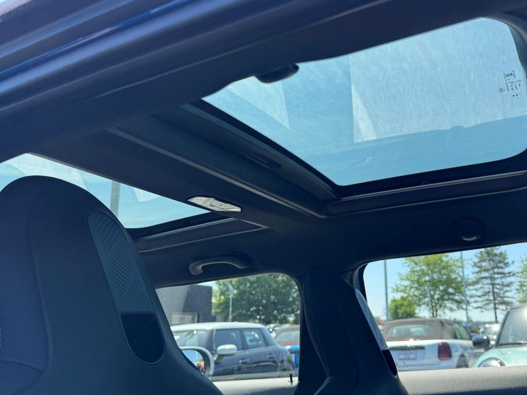 2026 MINI 4 Door Cooper S Iconic