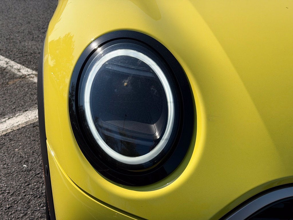 2027 MINI 4 DOOR SIGNATURE PLUS