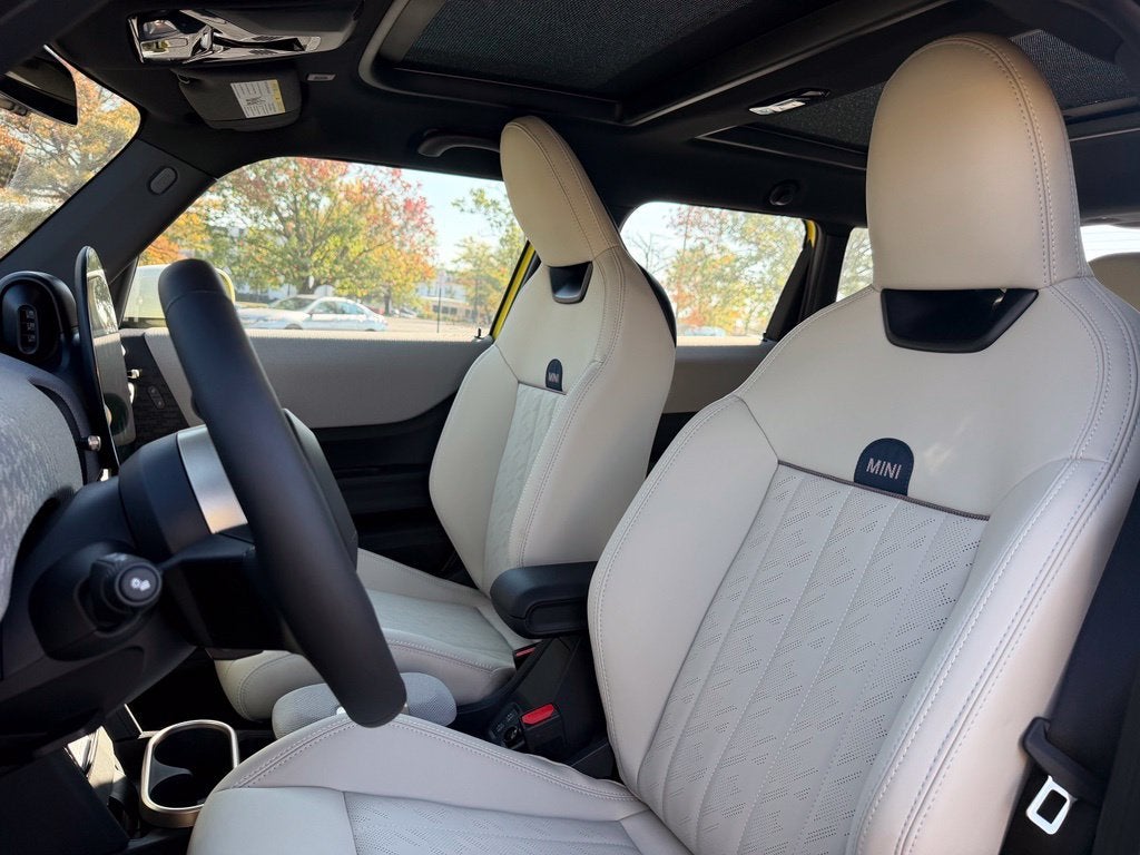 2027 MINI 4 DOOR SIGNATURE PLUS