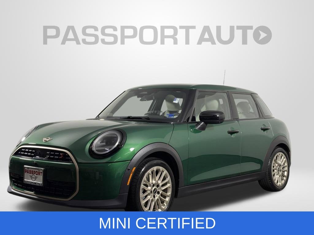 2026 MINI 4 DOOR Base