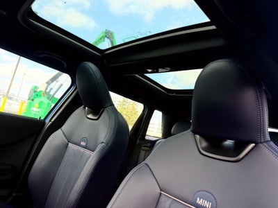 2027 MINI 4 DOOR ICONIC