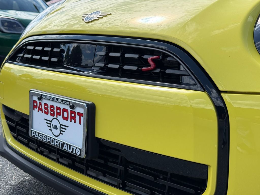 2027 MINI Cooper S Signature Plus 4 Door