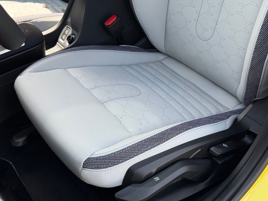 2027 MINI Cooper S Signature Plus 4 Door