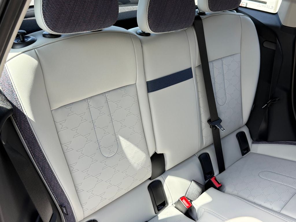2027 MINI Cooper S Signature Plus 4 Door