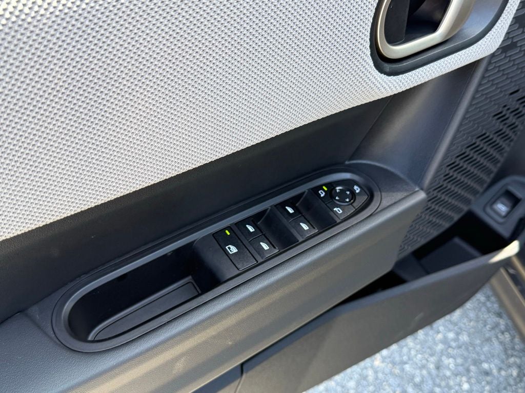 2026 MINI 4 Door Cooper S Iconic