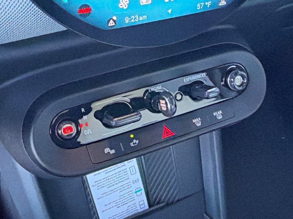 2027 MINI 4 DOOR SIGNATURE PLUS