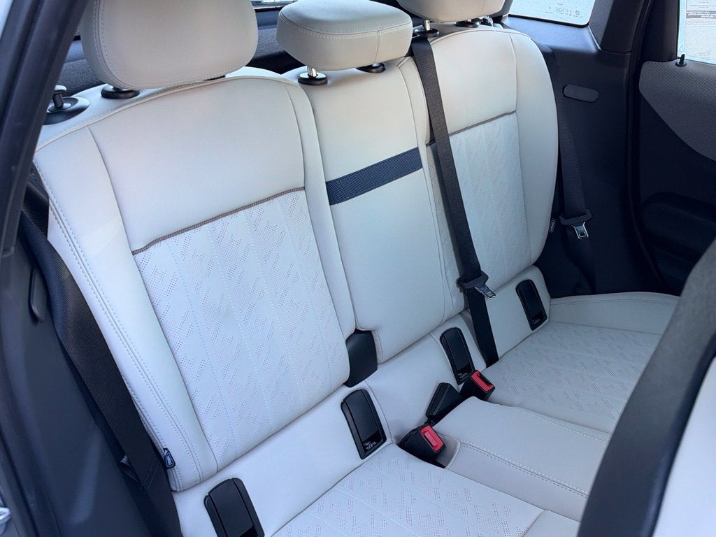 2027 MINI 4 DOOR SIGNATURE PLUS