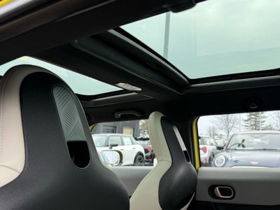 2026 MINI 4 DOOR ICONIC