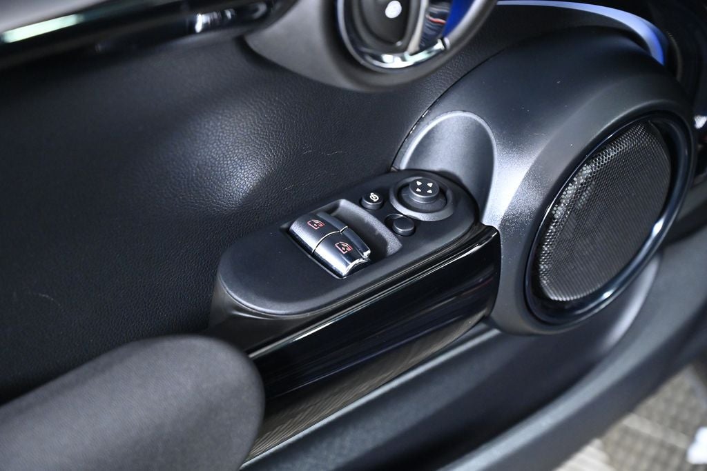 2024 MINI 2 Door John Cooper Works Iconic