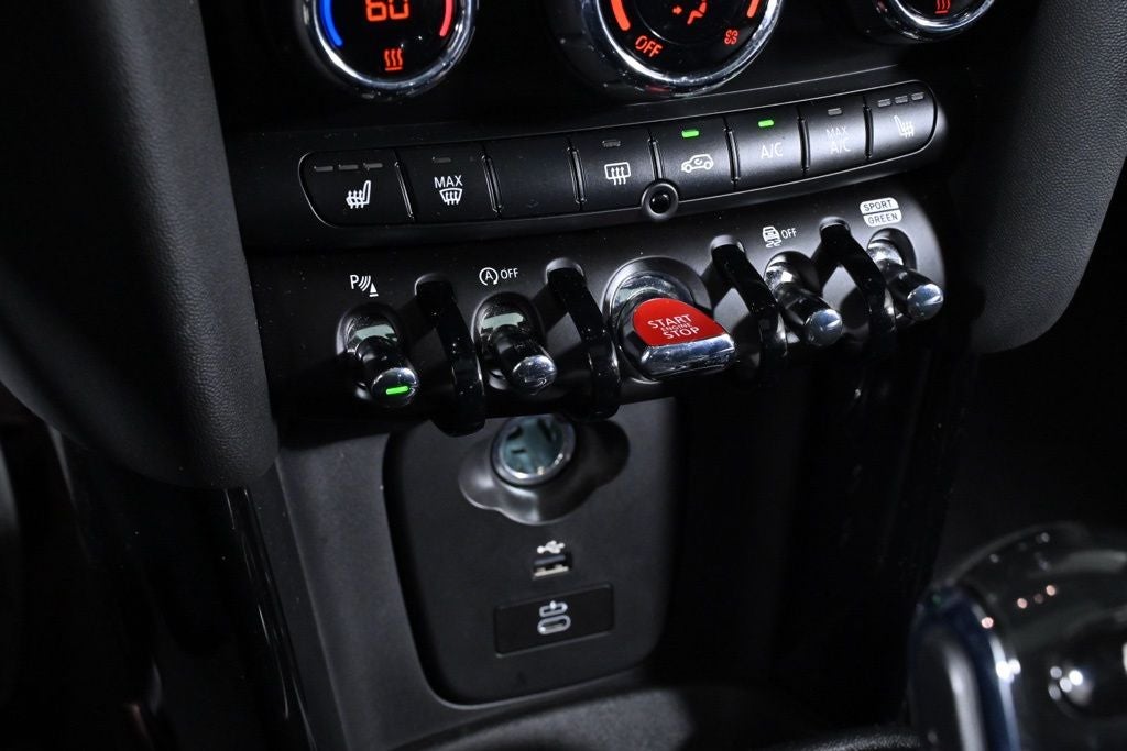 2023 MINI John Cooper Works Base
