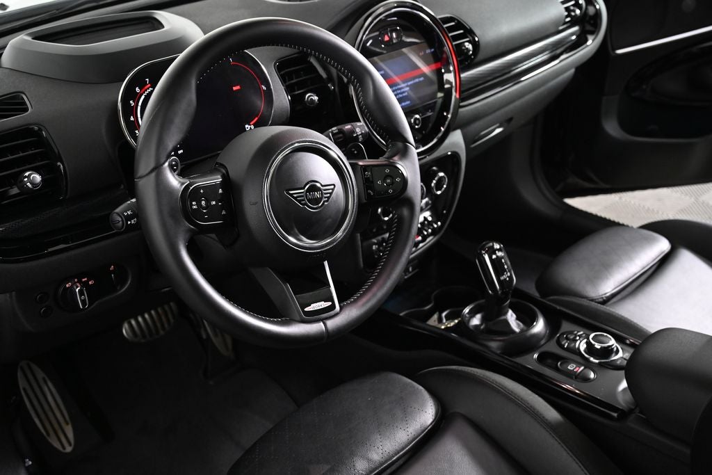 2024 MINI John Cooper Works Clubman Iconic