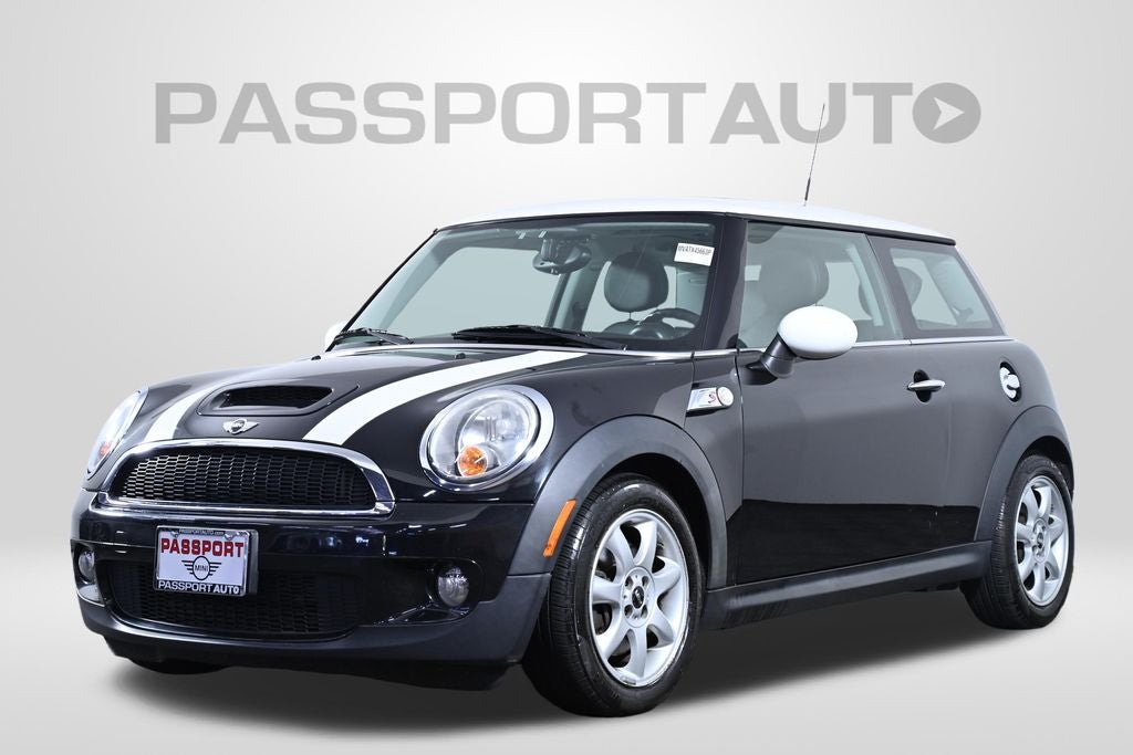 2010 MINI 2 Door Cooper S