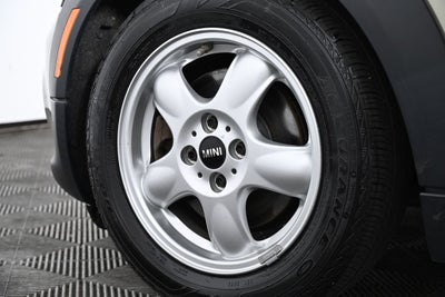 2011 MINI HARDTOP 2 DOOR 2dr Cpe