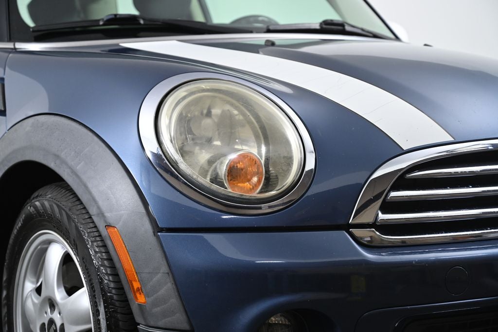 2011 MINI Hardtop 2 Door Cooper