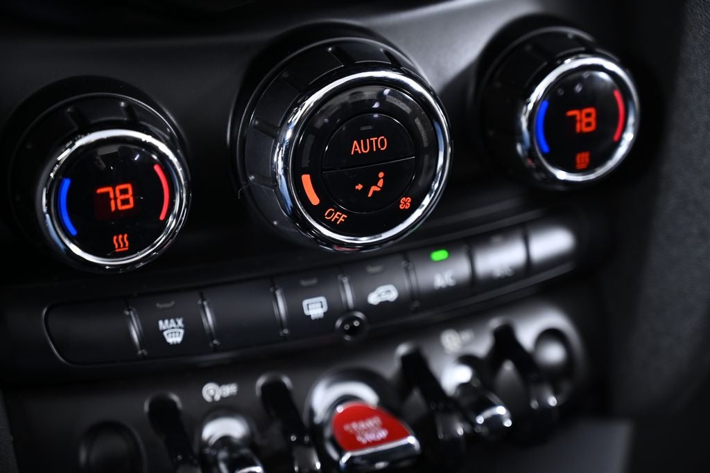 2017 MINI CONVERTIBLE Cooper