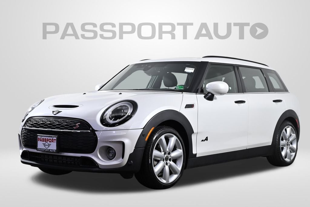 2023 MINI Cooper S Clubman Base