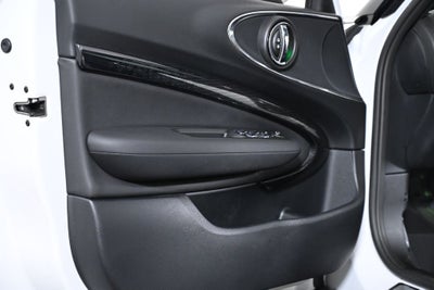 2023 MINI Cooper S Clubman Base