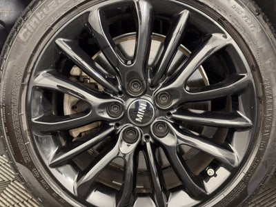 2024 MINI CLUBMAN Base